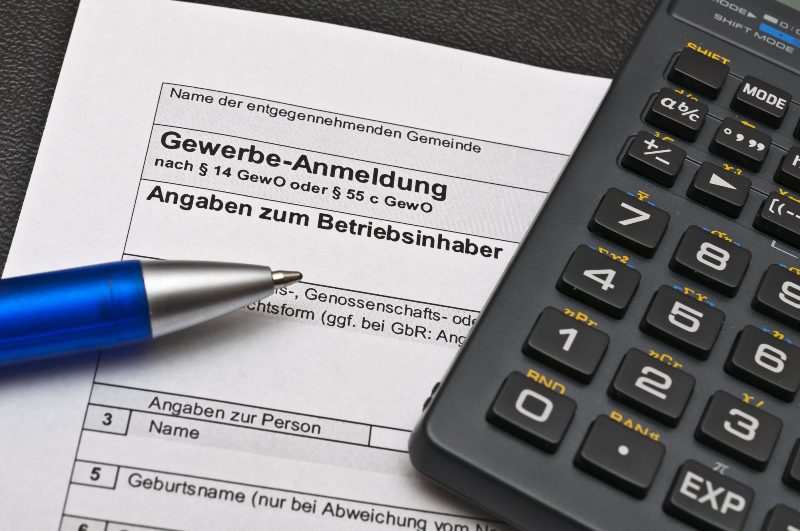 Eine Gewerbeanmeldung ist aus bürokratischer Sicht keine Schwierigkeit Gewerbe-Anmeldungsschein - Arbeiten als Freiberufler oder Gewerbe anmelden