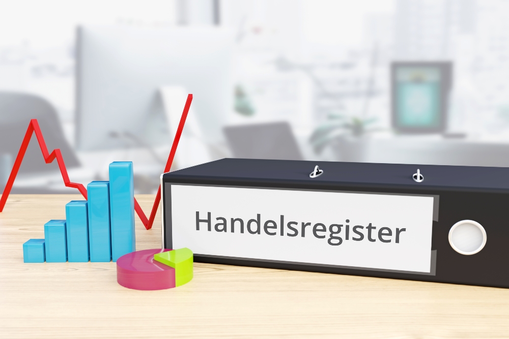 Handelsregister Ordner mit Grafiken 