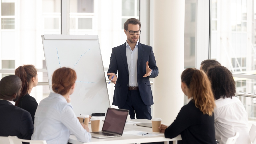 Weiterbildung im Büro - Möglichkeiten der Mitarbeiterförderung